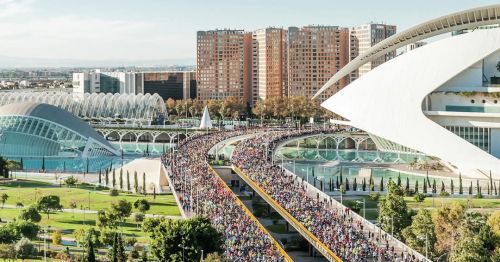 Foto offerta MARATONA DI VALENCIA | 42K, immagini dell'offerta MARATONA DI VALENCIA | 42K di Ovunque viaggi.